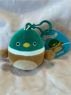 Avery Duck Squishmallow 3.5" Clip